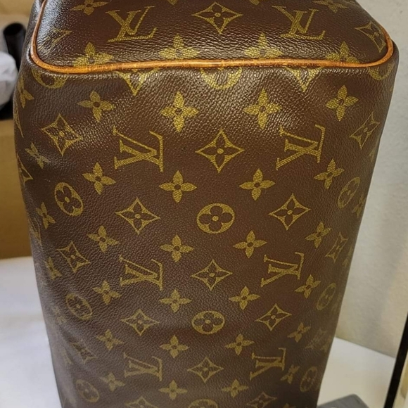Authentic Vintage LV Speedy 30 - Picture 5 of 16